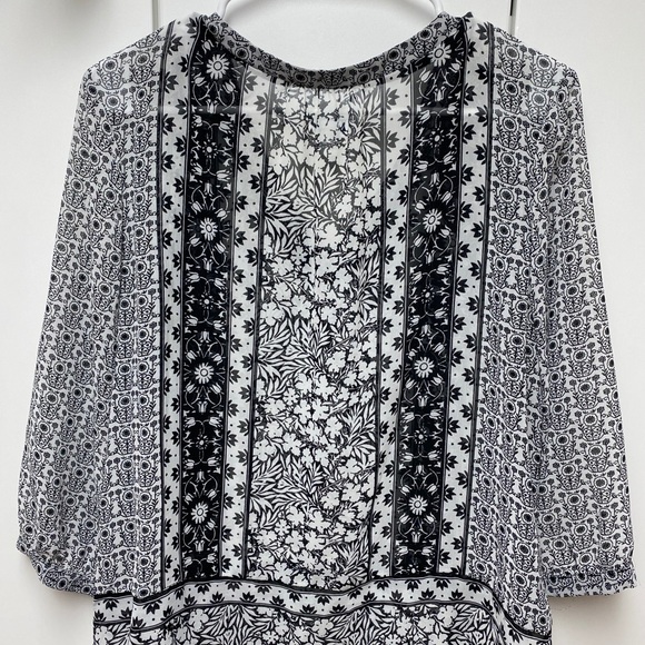 Old Navy boho sheer top, size L - Picture 2 of 5